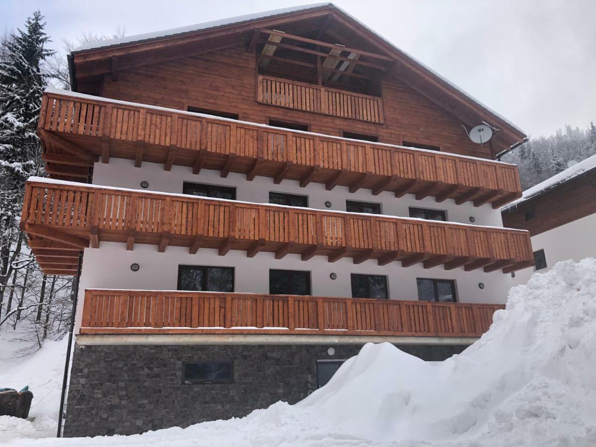 Apartmanovy Dom Poludnica - Chopok Juh Tale Eksteriør billede