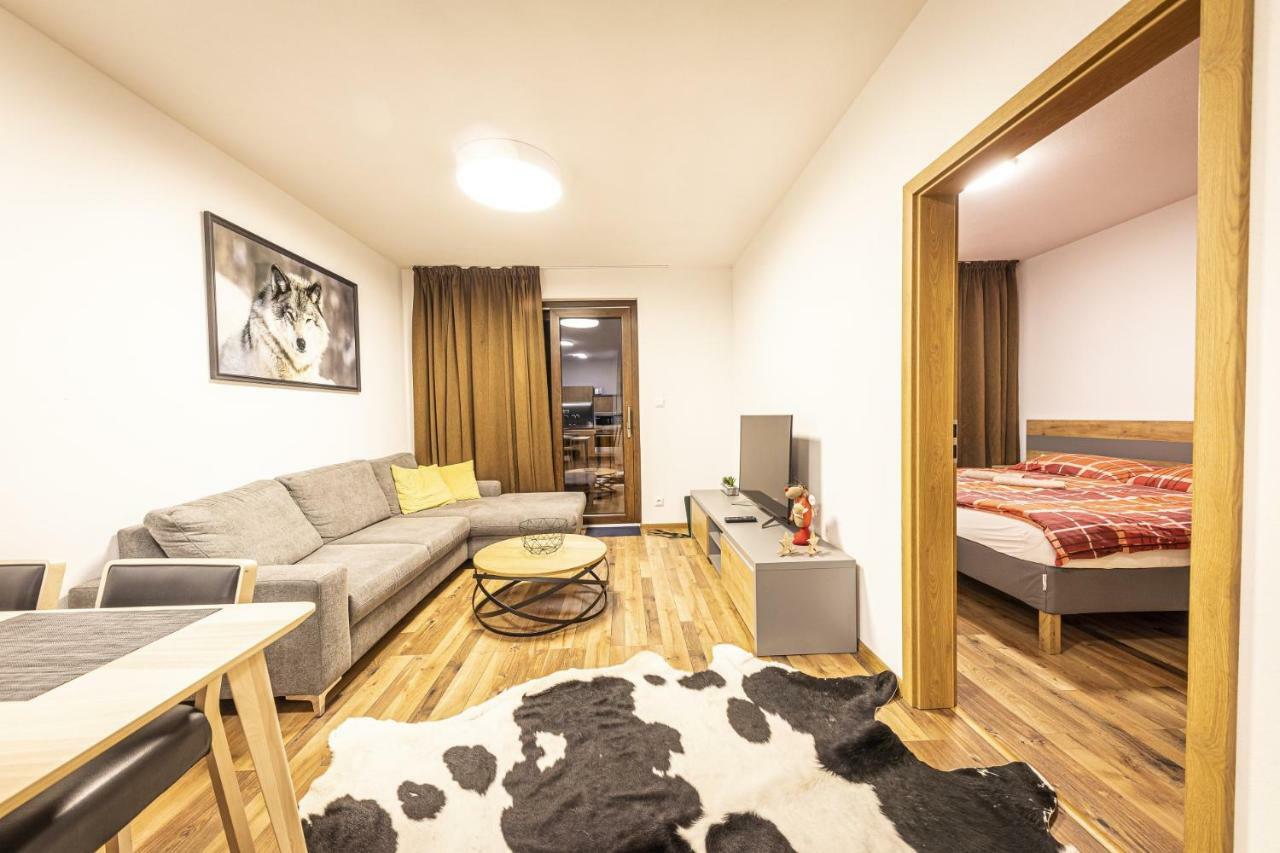Apartmanovy Dom Poludnica - Chopok Juh Tale Eksteriør billede