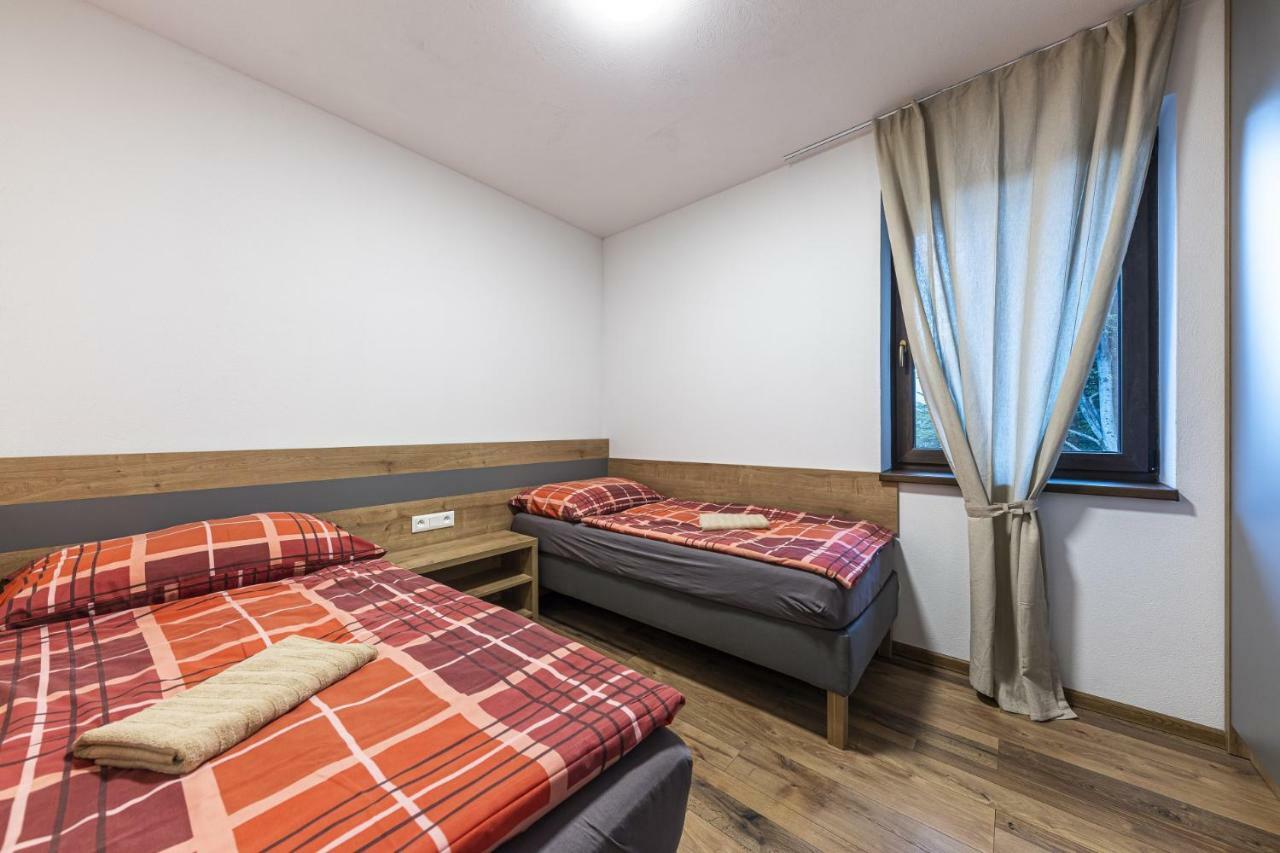 Apartmanovy Dom Poludnica - Chopok Juh Tale Eksteriør billede